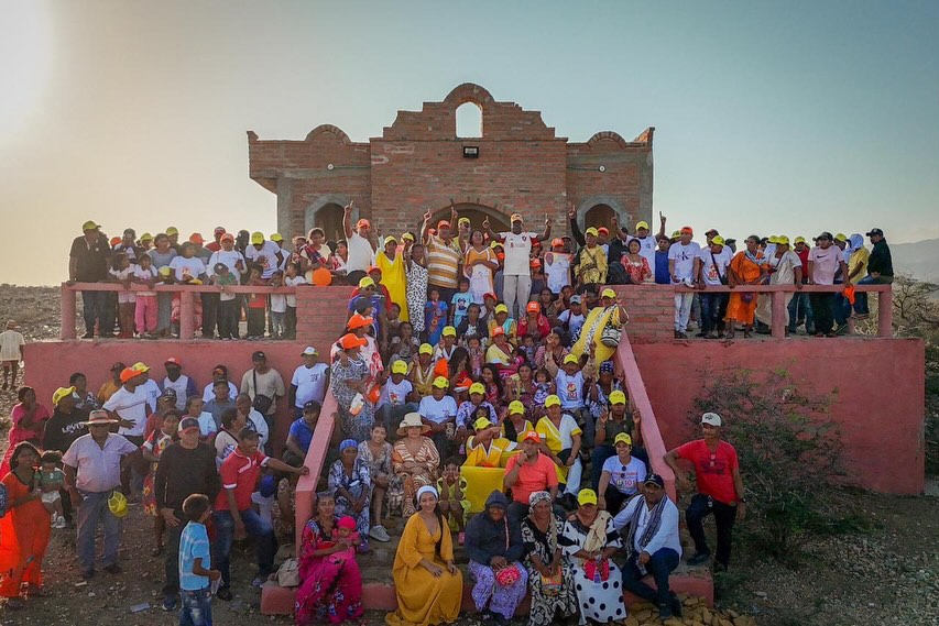 634845582_18307699924287424_8511368904605040685_n Desde las Dunas de Taroa, Pablo Parra aclara su postura: "Mi lucha es por acercar la universidad a los jóvenes Wayuu".